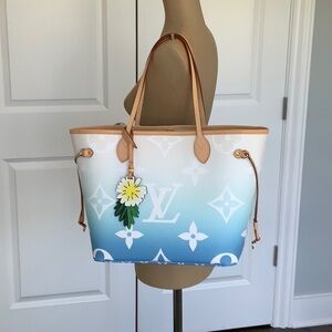 Authentic Louis Vuitton Neverfull MM Pool Bleu